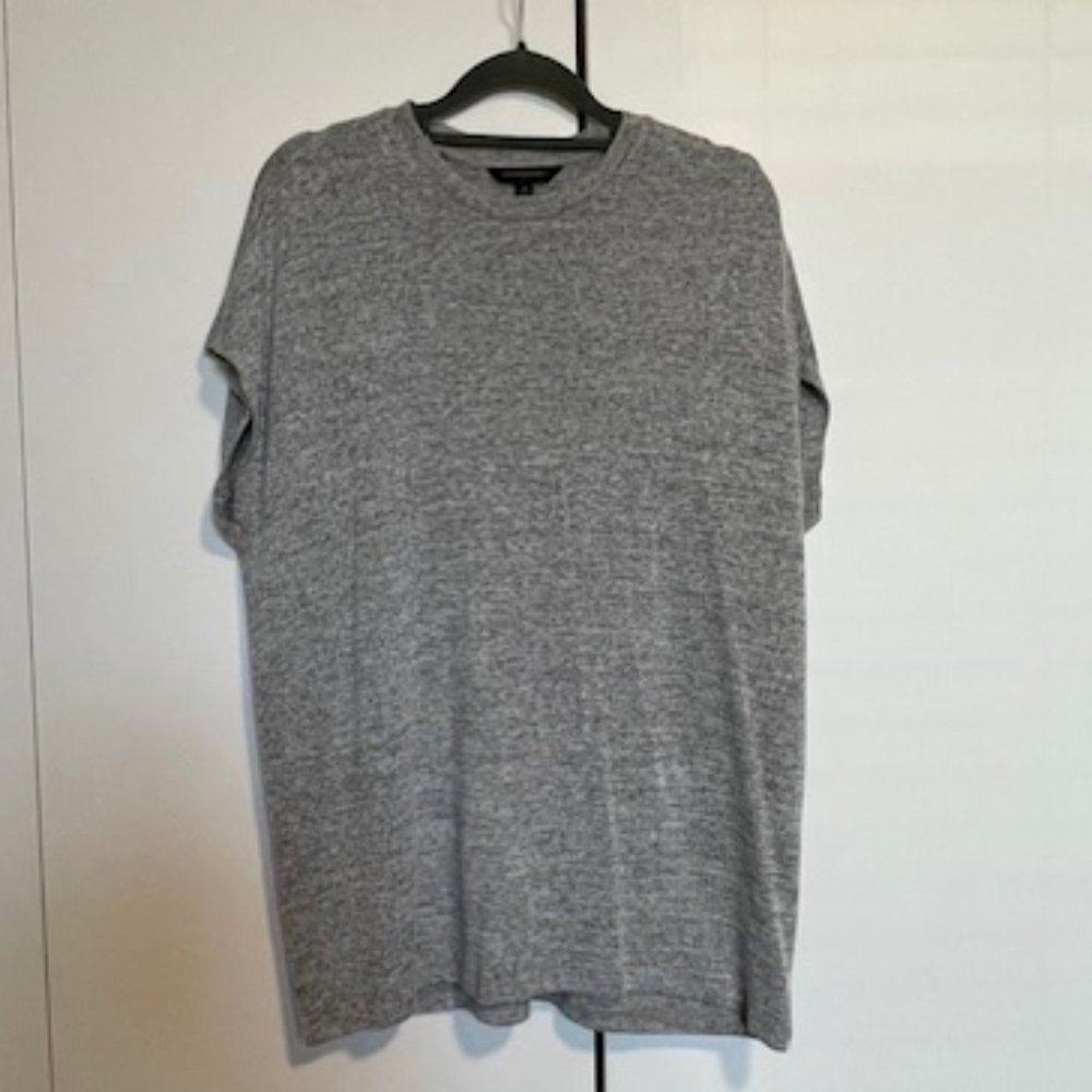 Banana Republic Casual Stretchy Oversized Short Sleeve T - Color: Grey, Size: M